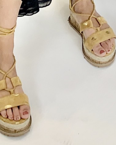 Plateau Sandalen suedine Taupe gold